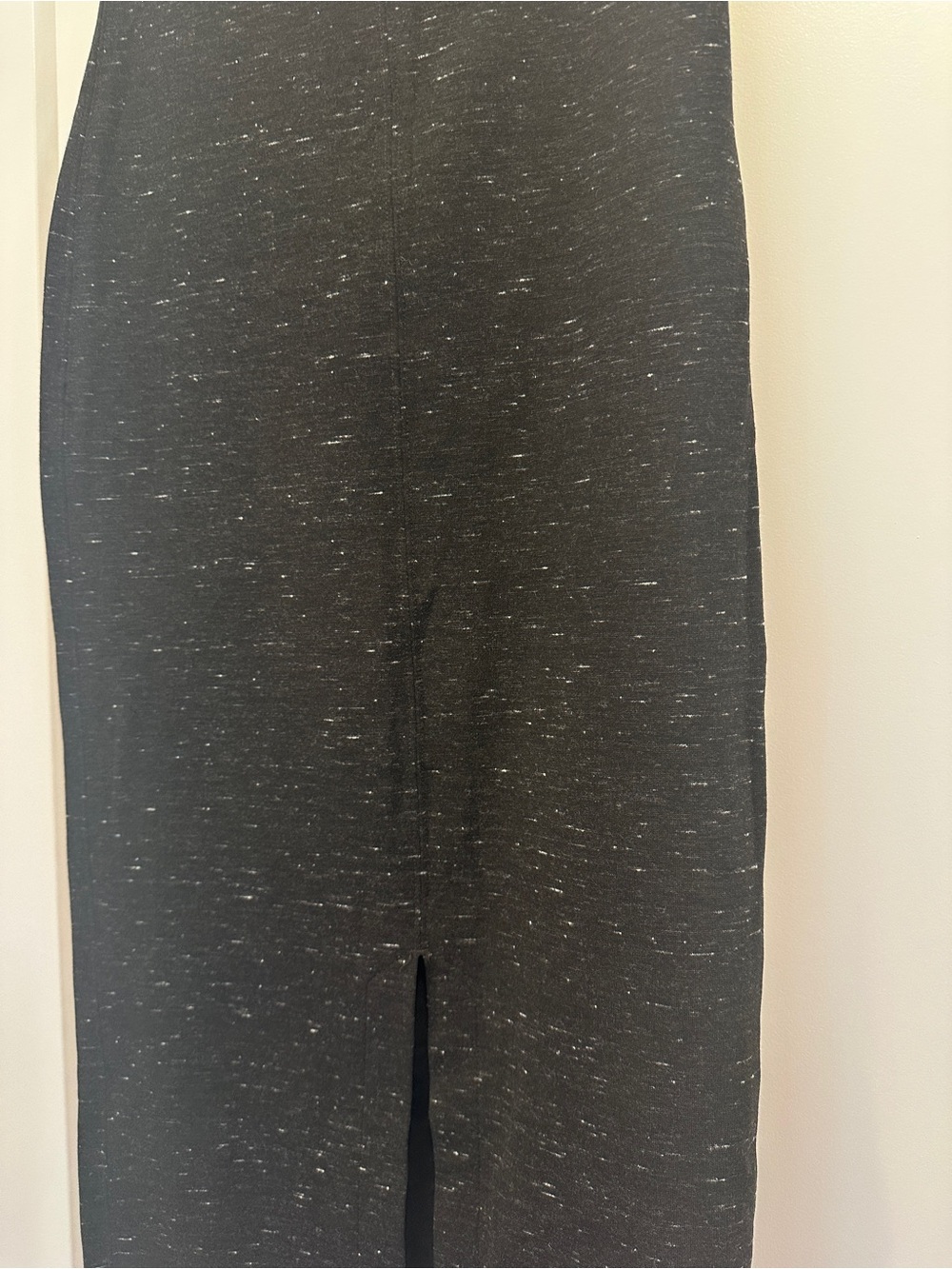 Aritzia Wilfred Heathered Black Pencil Skirt With Front Slit Size XXS Women’s - Picture 4 of 11